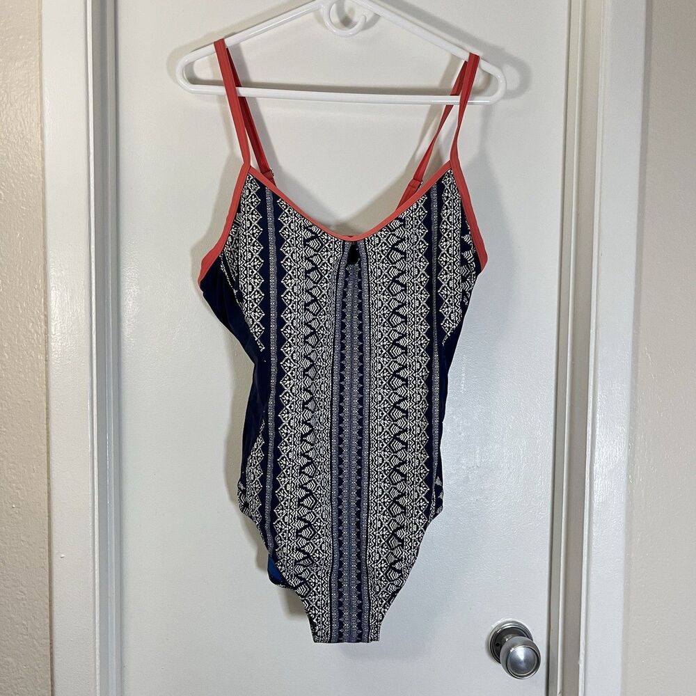 L.L. Bean Women's size 14 Swimsuit Swim Blue Print